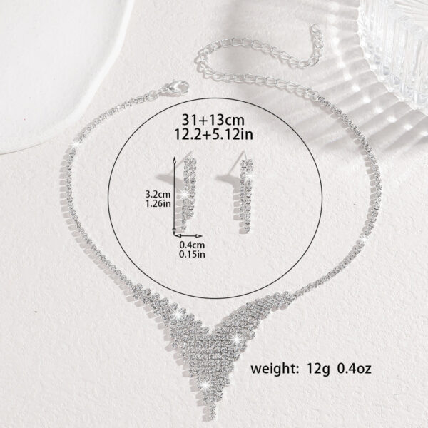 Metal Rhinestone Banquet Necklace Jewelry Suit - Image 5